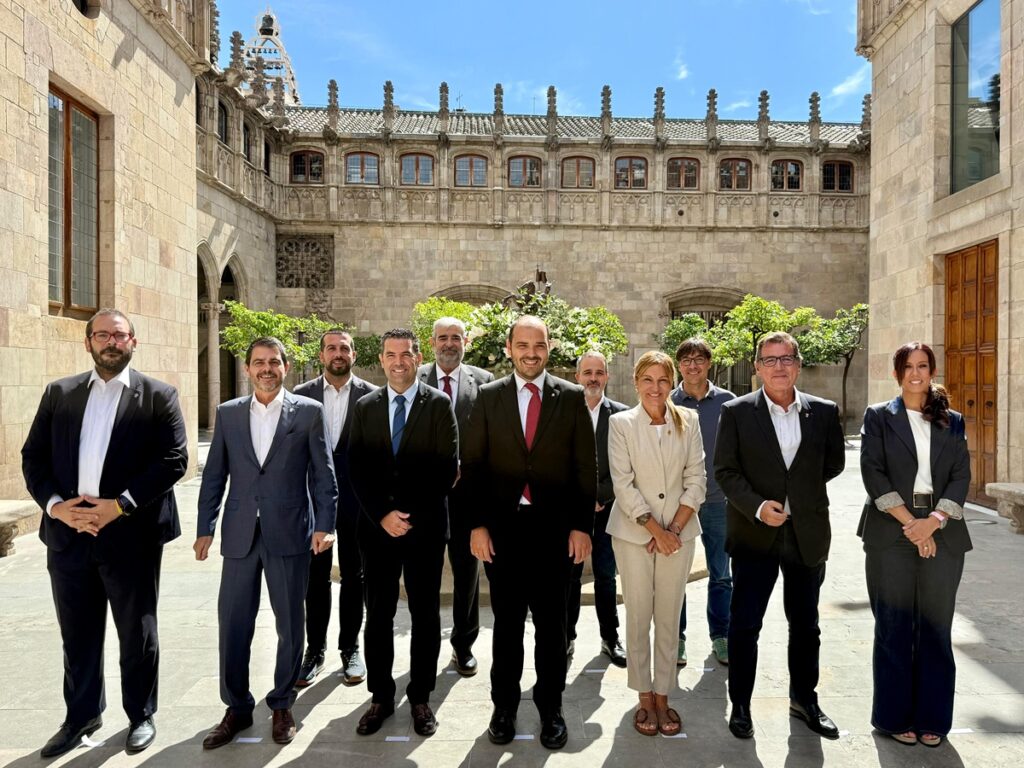 Marc Castells participa a la reunió de l’associació de municipis de l’Arc Metropolità amb el conseller de Presidència