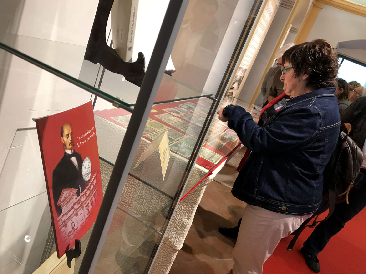Calaf inaugura una exposició dedicada a Laureà Figuerola, el pare de la pesseta