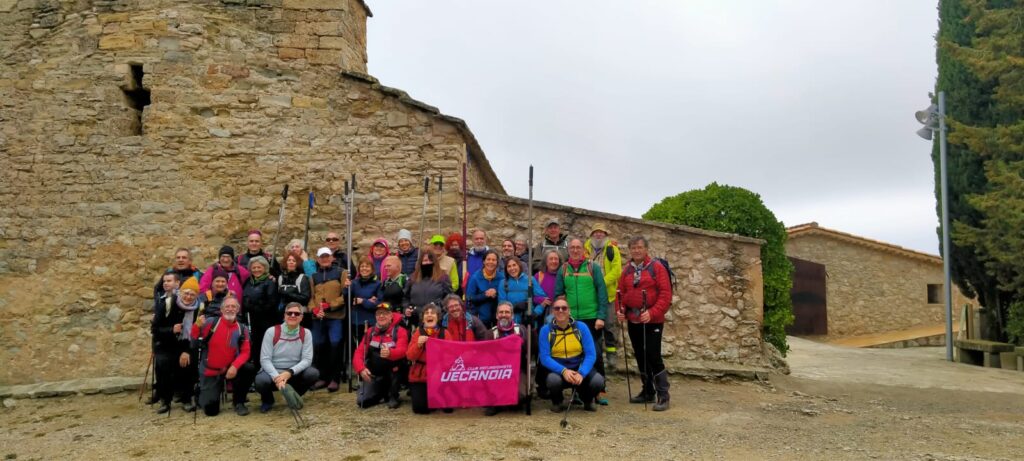 UECAnoia celebra la seva primera matinal de muntanya inclusiva