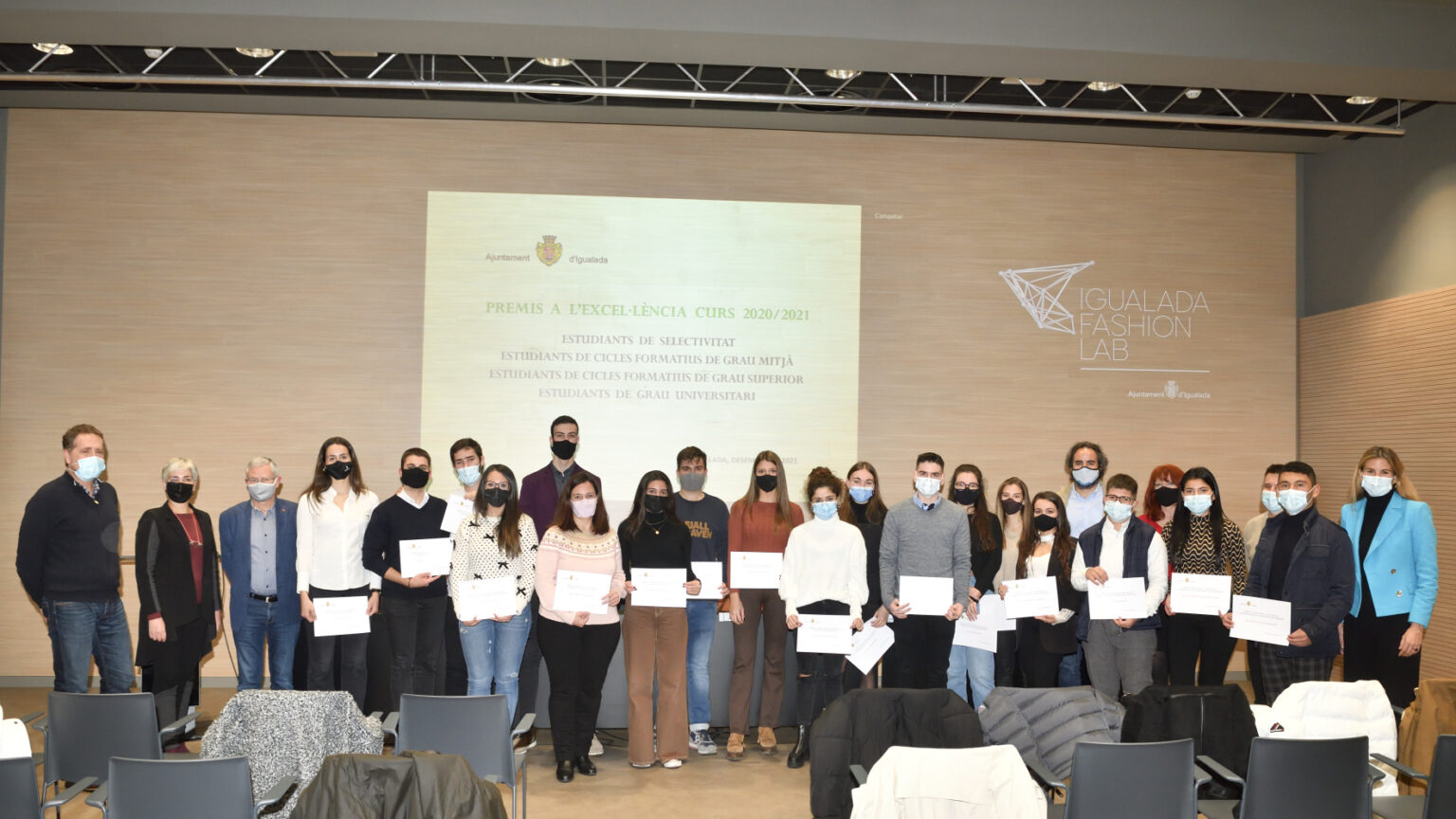 Igualada lliura els Premis Exel·lència als estudiants amb millors notes