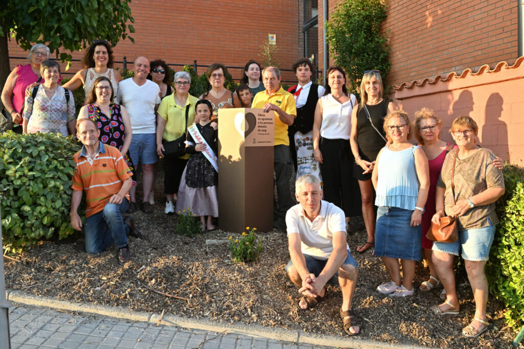 Òdena inaugura un monument dedicat als donants de sang