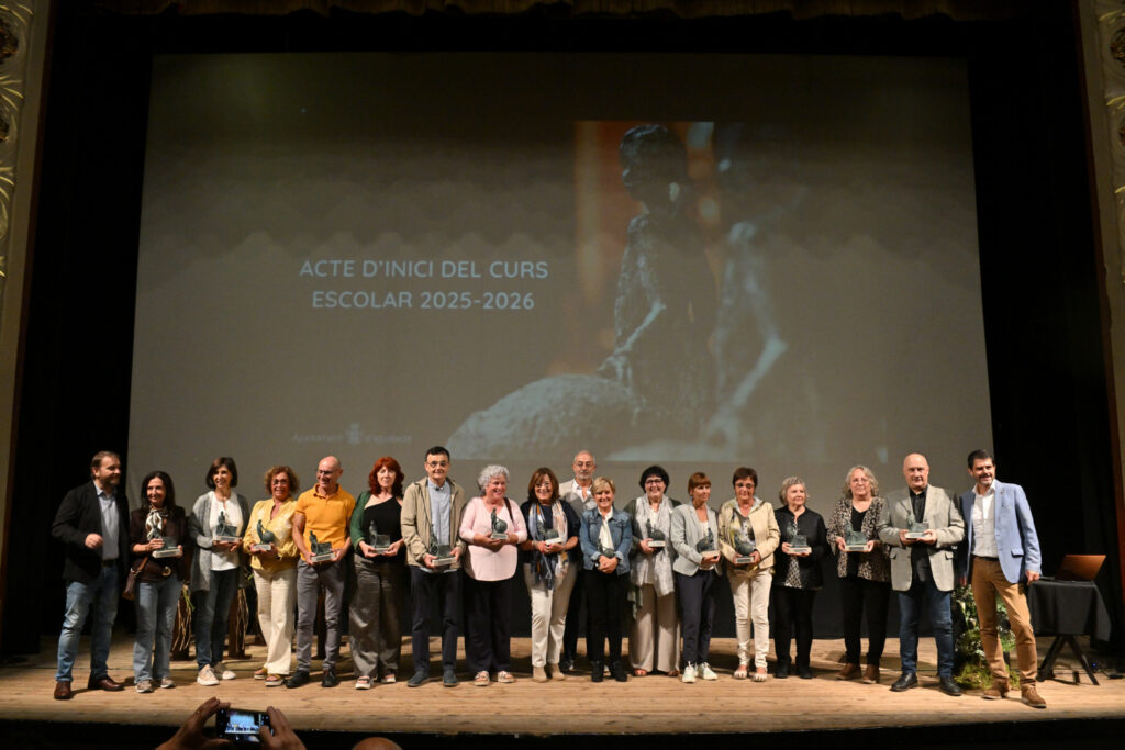Igualada homenatja els docents que s’han jubilat aquest any en l’acte institucional d’inici del curs
