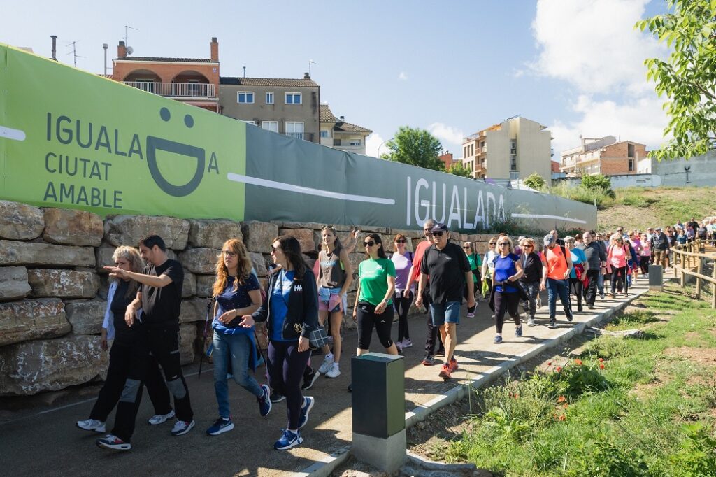 Igualada inaugura el nou tram de l’Anella Verda que uneix Vallbona i Valldaura