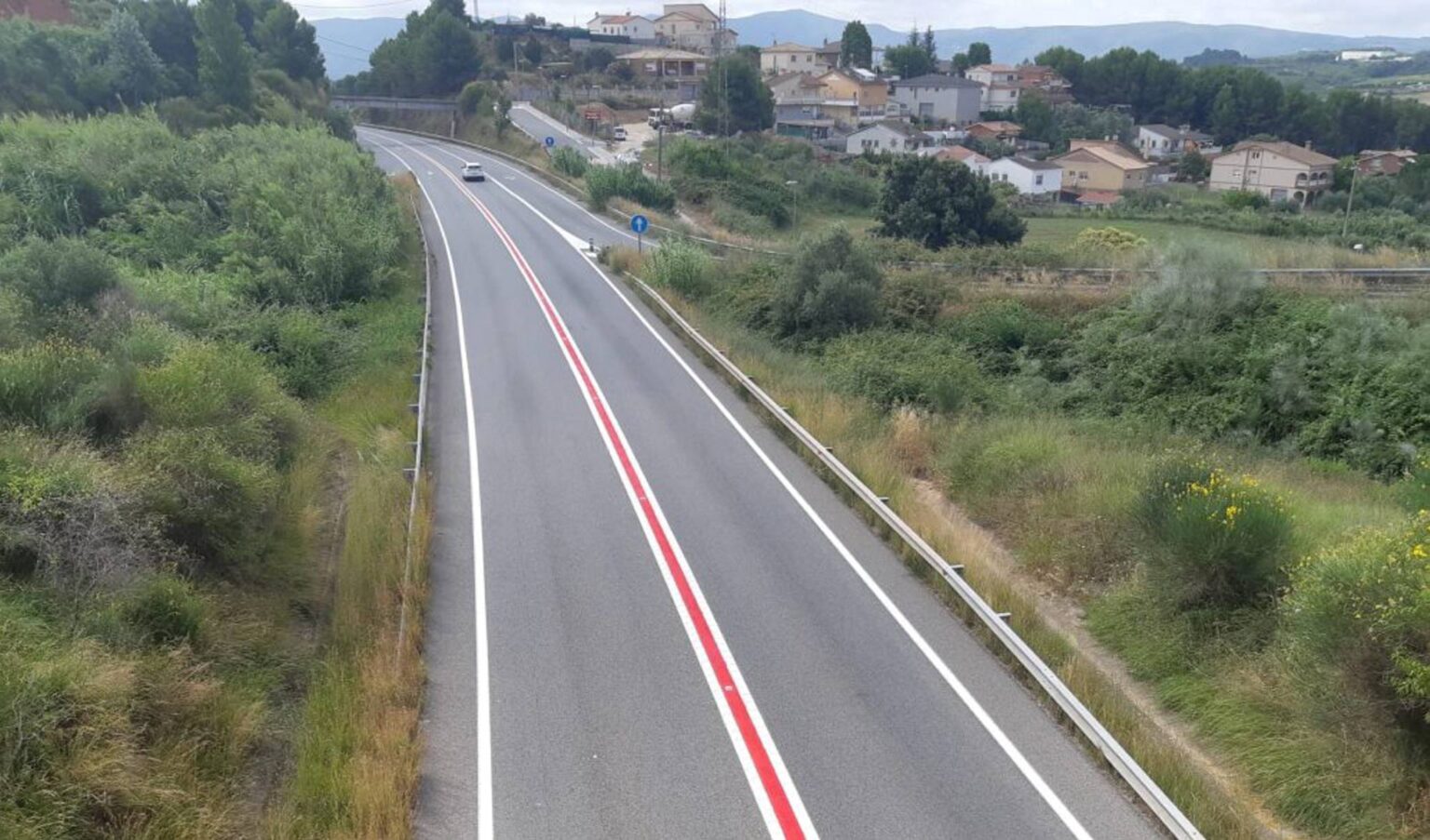 La B-224 estrena franja de separació entre Masquefa i Sant Llorenç d’Hortons