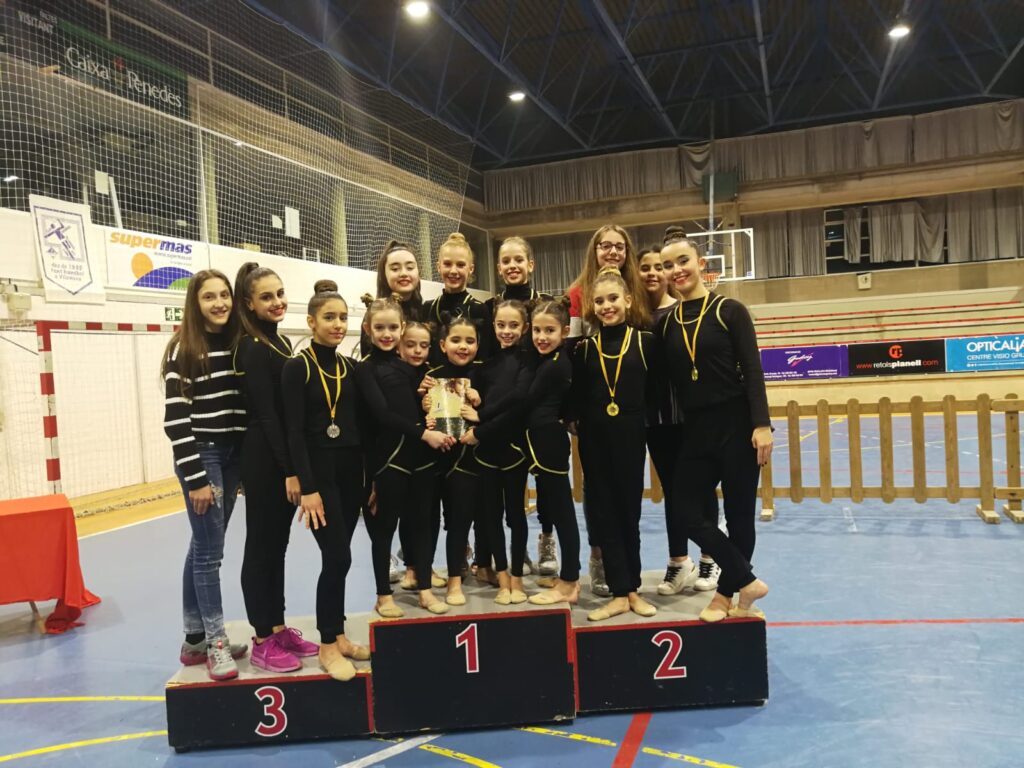 El Club Gimnàstic Ballerina aplega més de 700 gimnastes al Trofeu de Carnaval