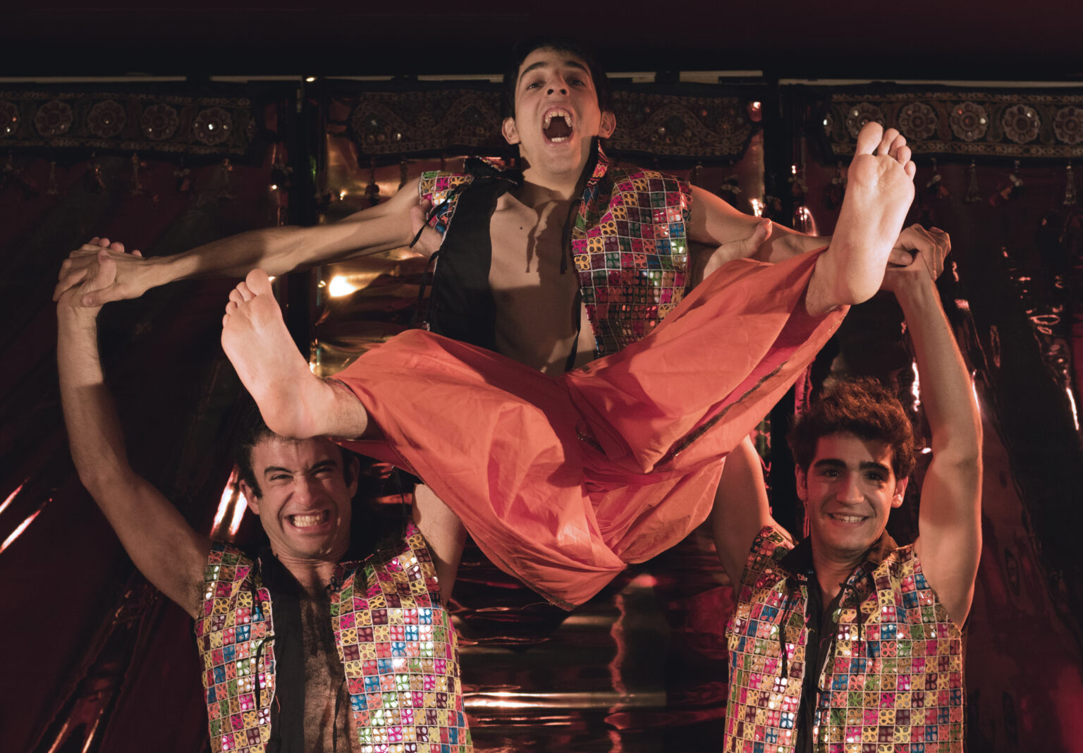 ‘Bollywood, Bombay, Barcelona’, amb l’actor igualadí Marc Tarrida, arriba al Teatre de l’Aurora