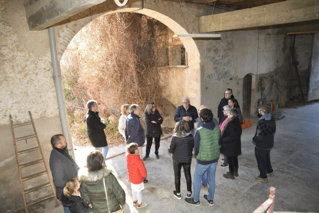 L’Ajuntament de la Llacuna comprarà la finca de Cal Magí Farriol per fer-hi un nou equipament