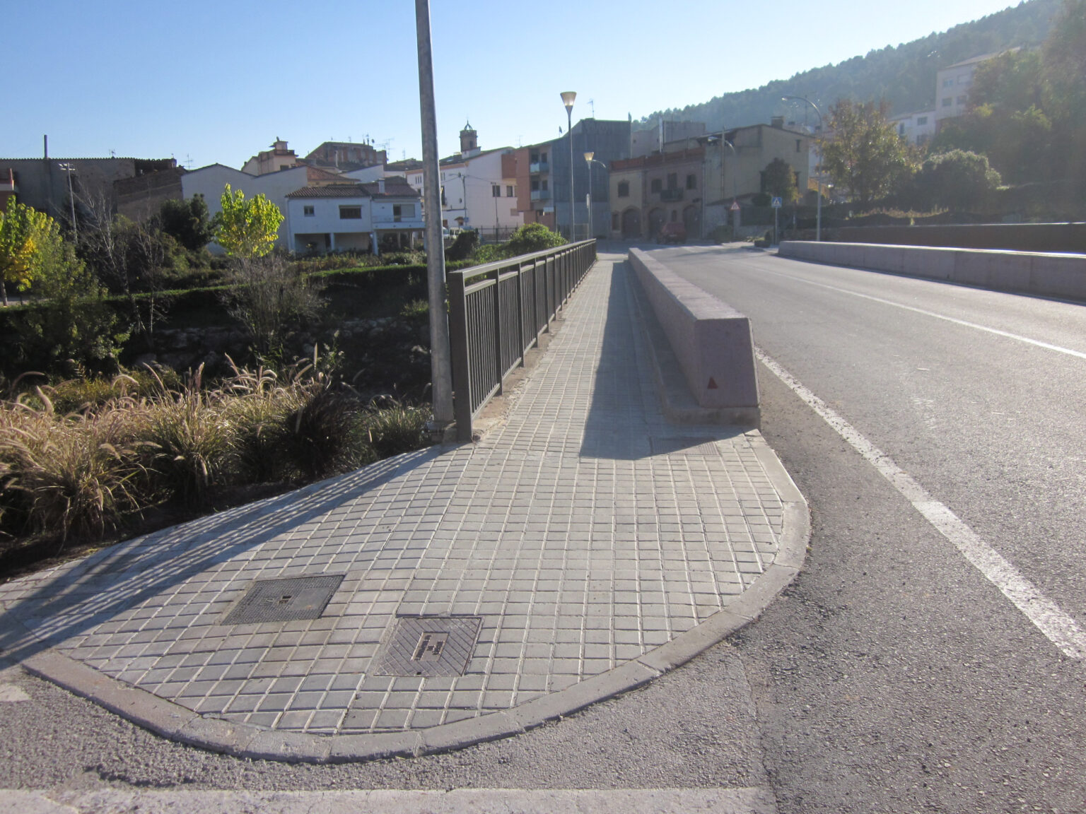 La Diputació millorarà les voreres d’un pont de Carme