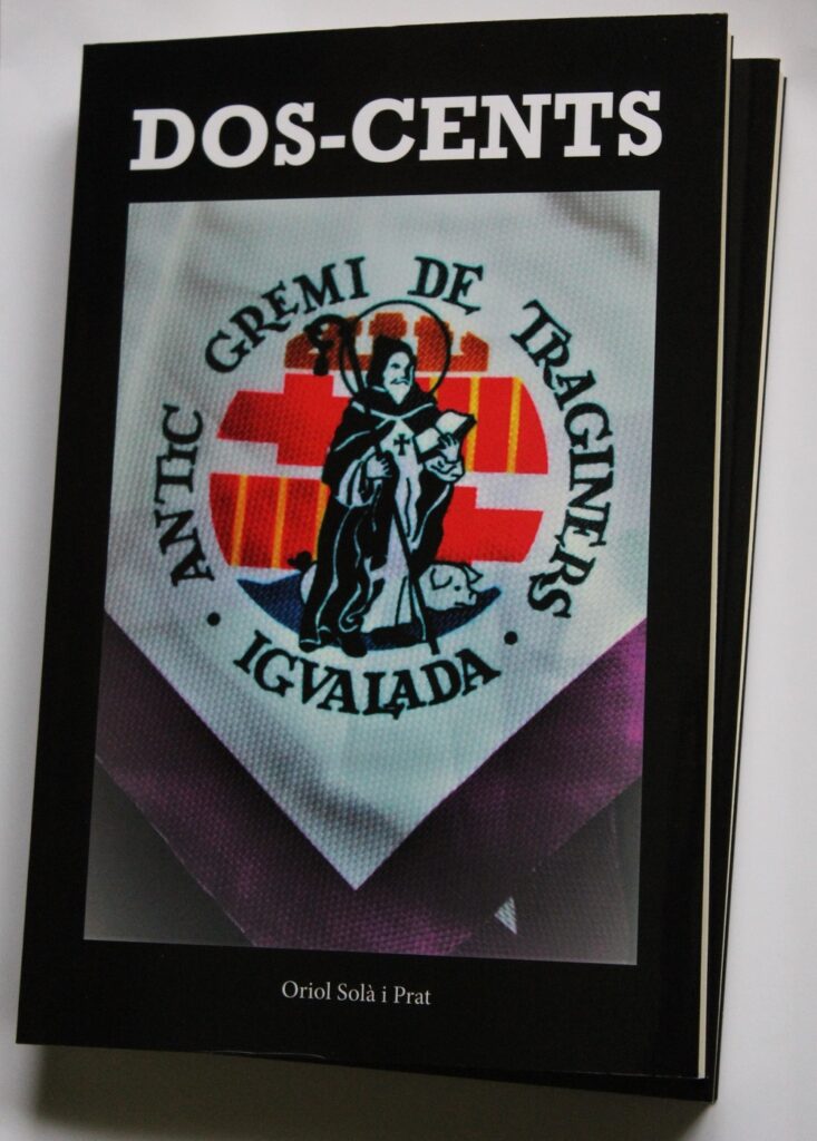 Un nou llibre recull els dos segles d’història dels Tres Tombs d’Igualada