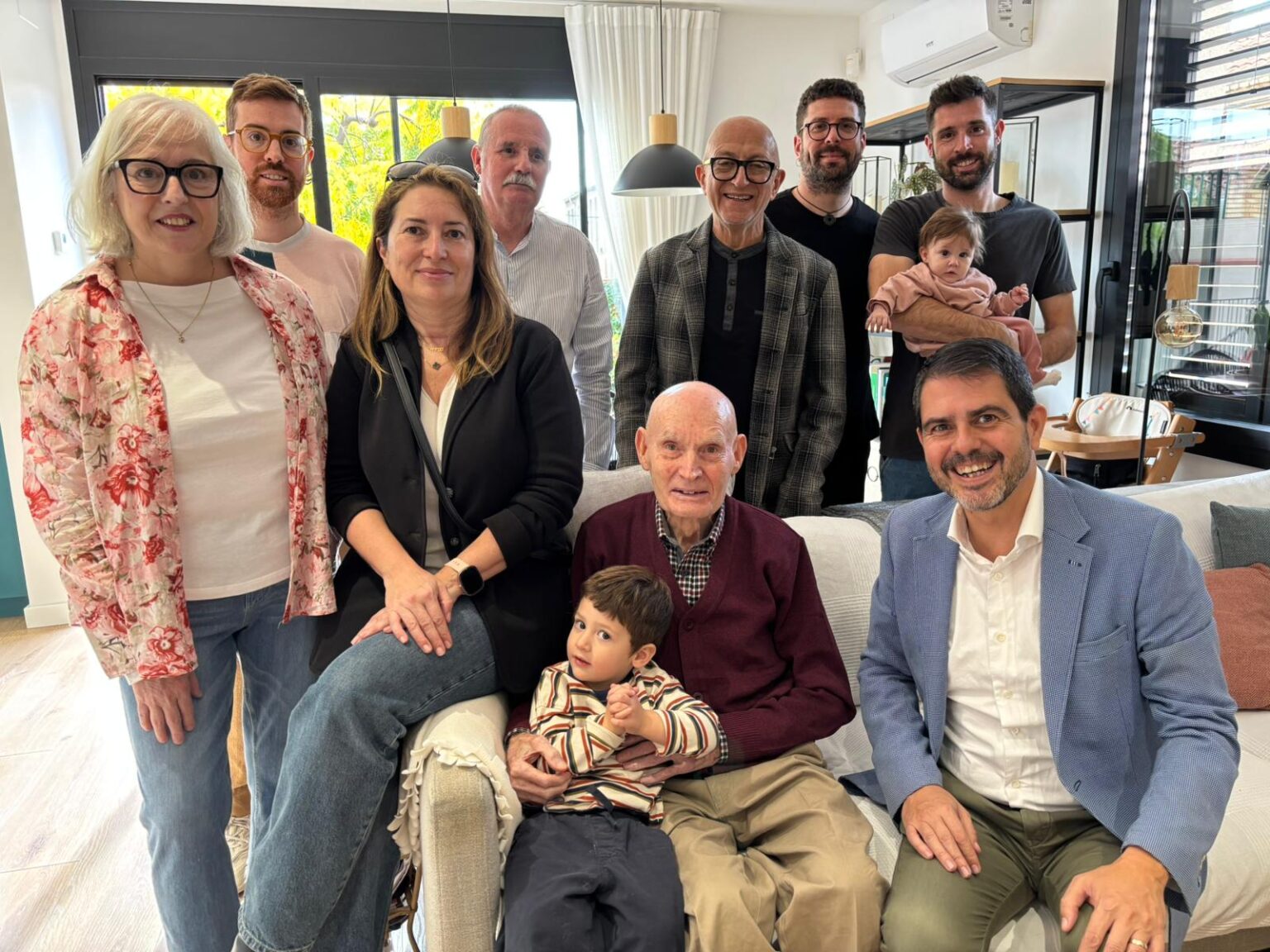 L’Ajuntament d’Igualada felicita al centenari Josep Prat i Tomàs