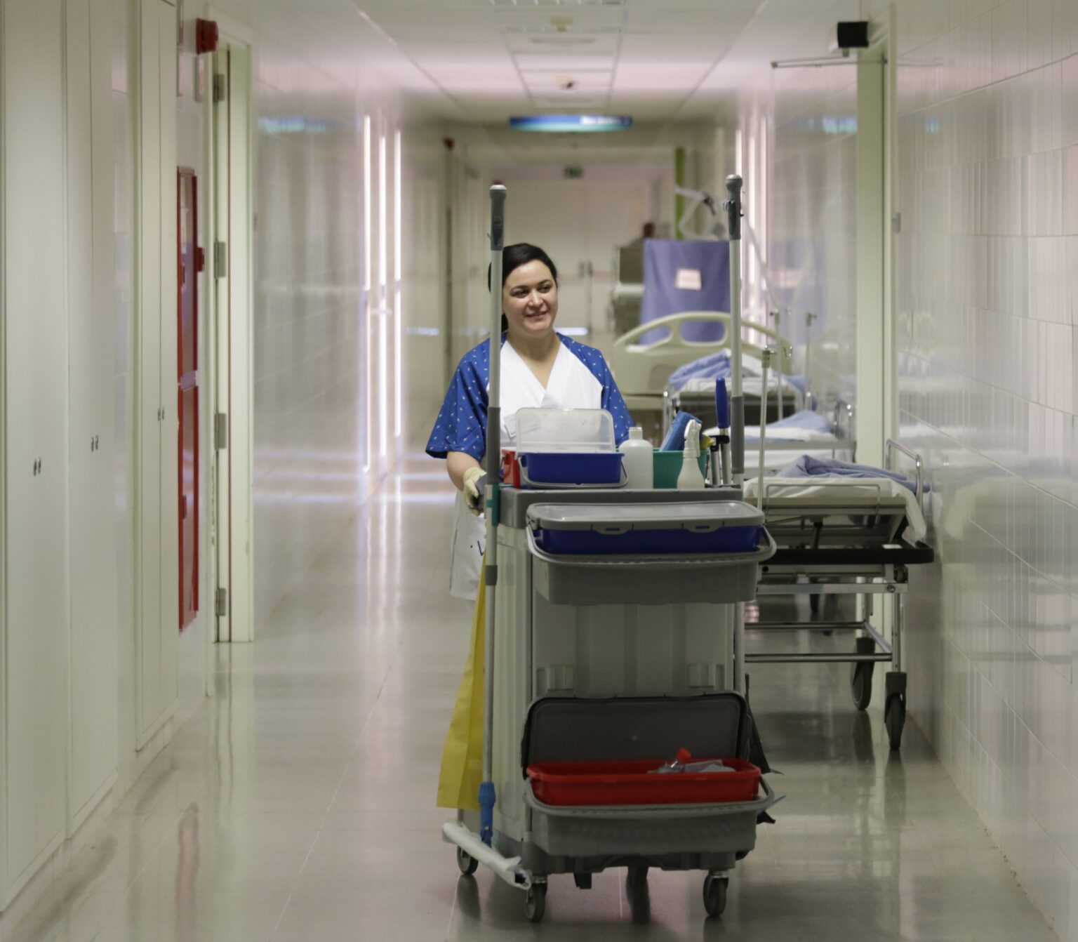 Nova formació gratuïta en neteja industrial i sociosanitària