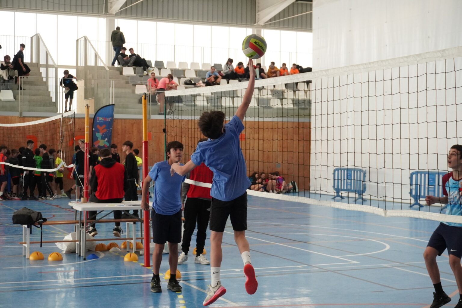 Igualada prepara el 34è Torneig de Nadal Caga Tió, que incorpora una edició +16 per a joves i adults