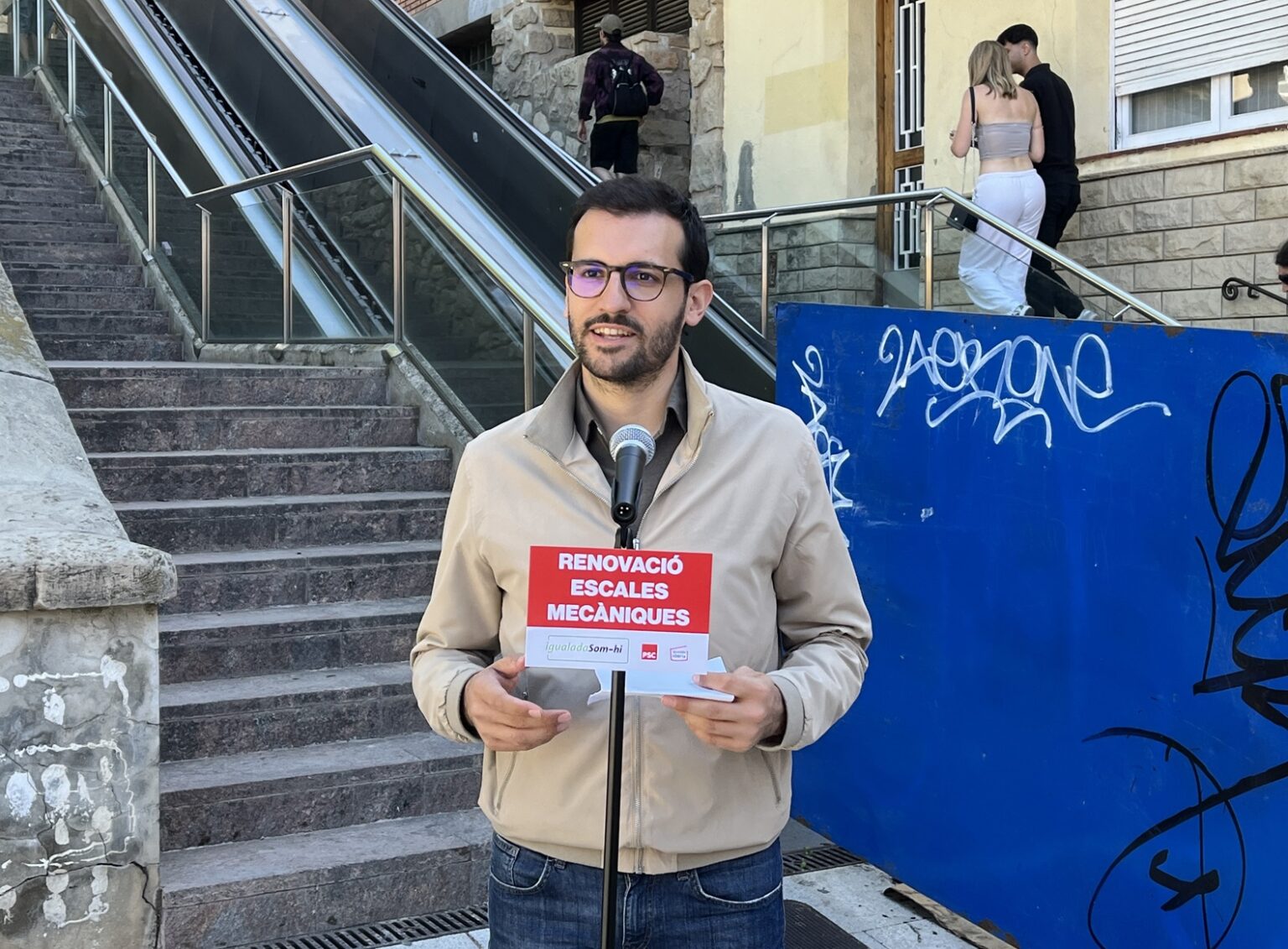 Igualada Som-hi reivindica haver assolit la renovació de les escales mecàniques del carrer Sant Magí
