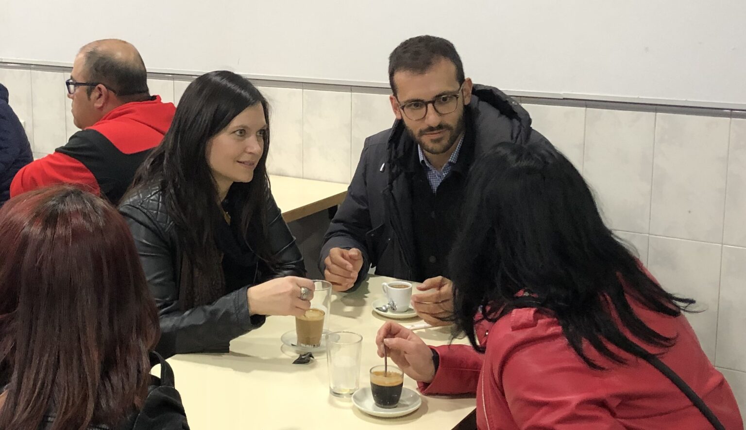 Igualada Som-hi demana explicacions a Marc Castells per permetre una parada de Vox durant l’aniversari del Centre Cívic de Fàtima