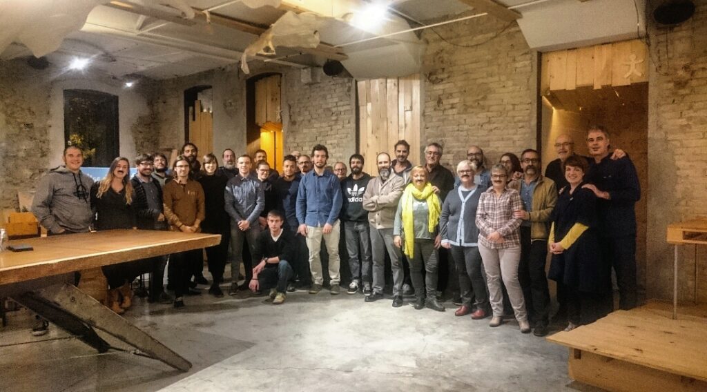 Una trentena de participants al sopar del primer «Movember» igualadí
