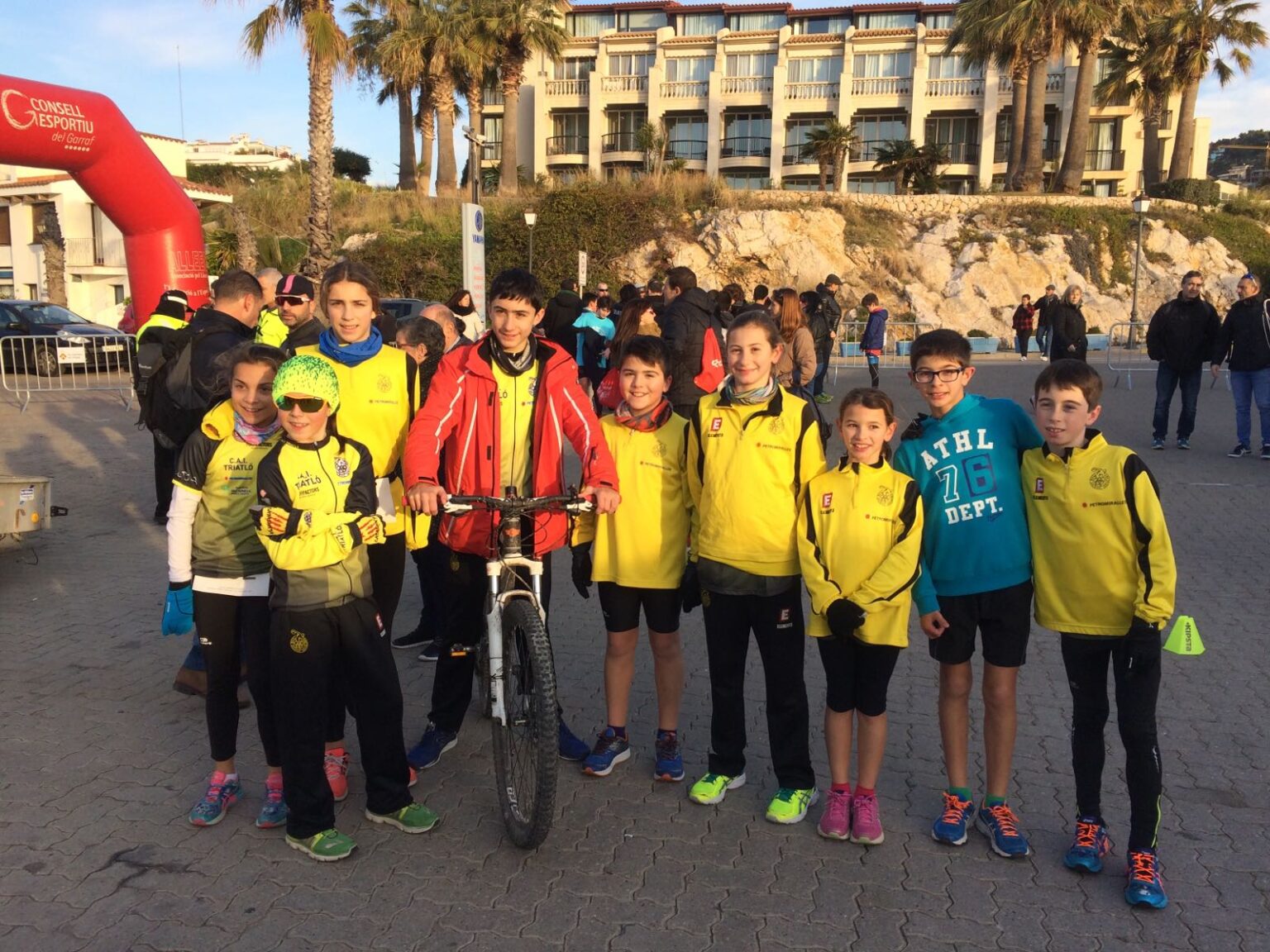 Carla Bisbal i Laia Alonso, campiones a la duatló infantil de Sitges