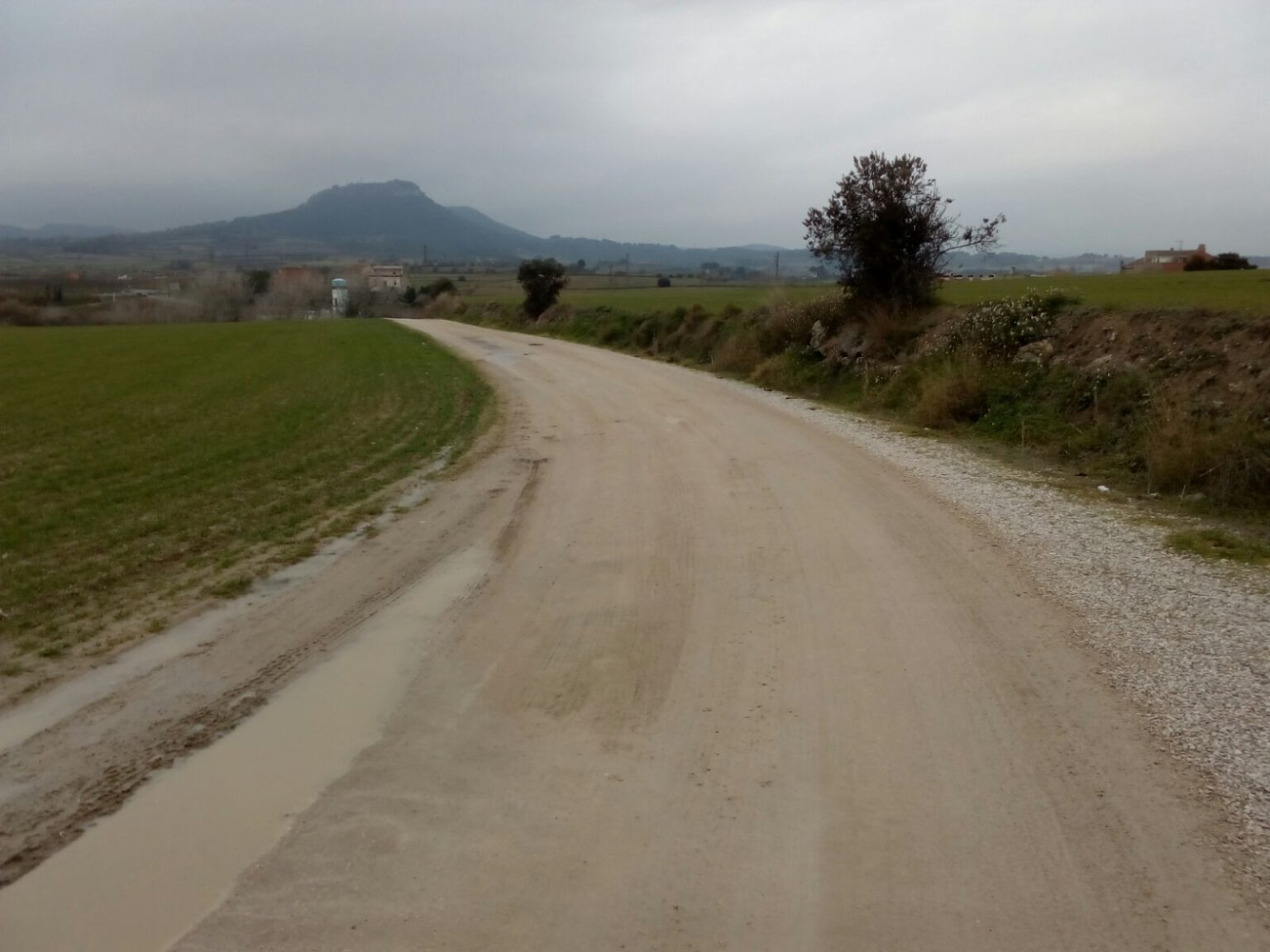 Montbui fa millores en vuit dels seus camins