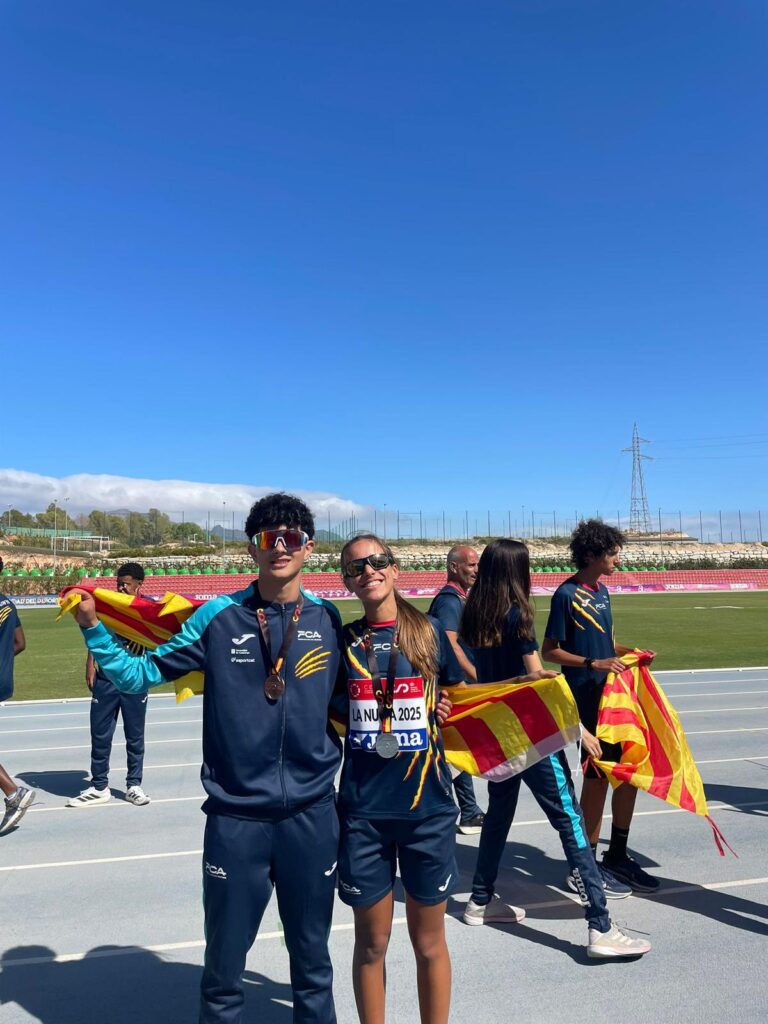 Daniela Gaitán – CAI – sots campiona d’Espanya Sub-16 amb Catalunya – Isaac Hernàndez – CAI – , Bronze en Salt d’Alçada