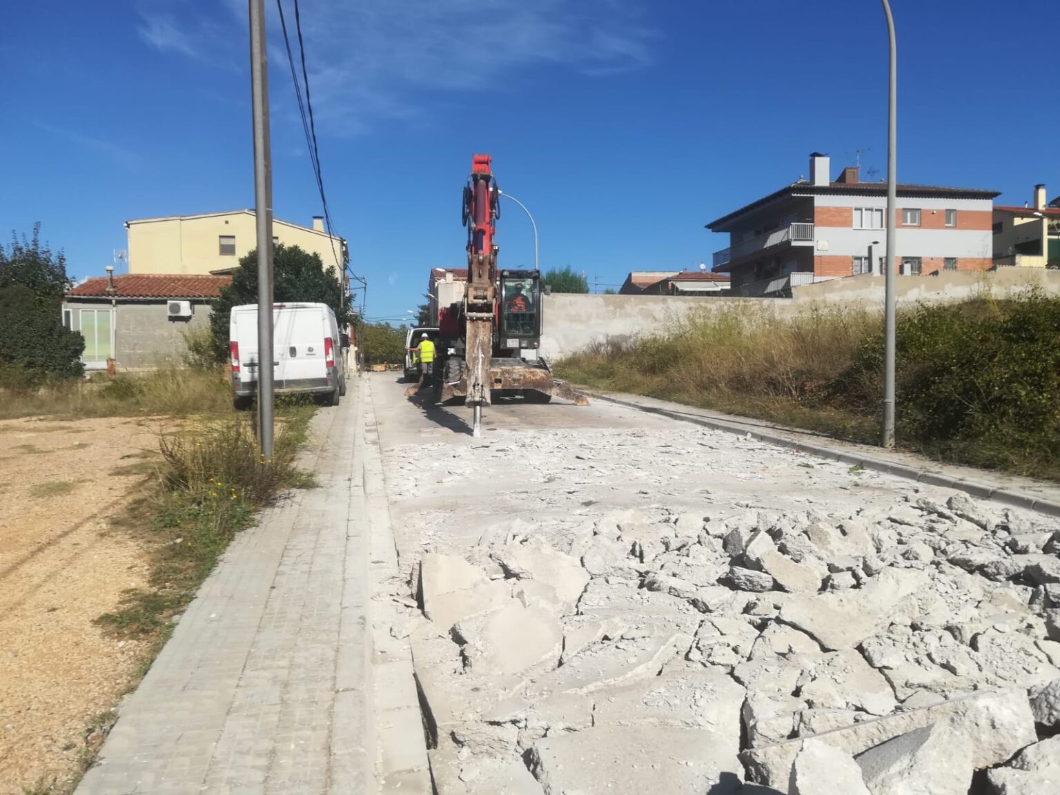La Pobla de Claramunt renova el carrer Santiago Rusiñol