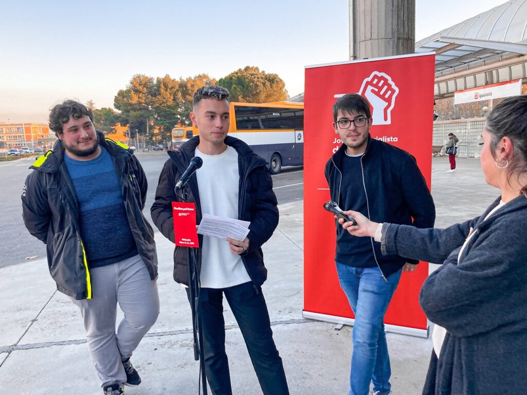 La Joventut Socialista celebra l’ampliació de la T-Jove fins als 30 anys i la creació del carril bus a la B-23