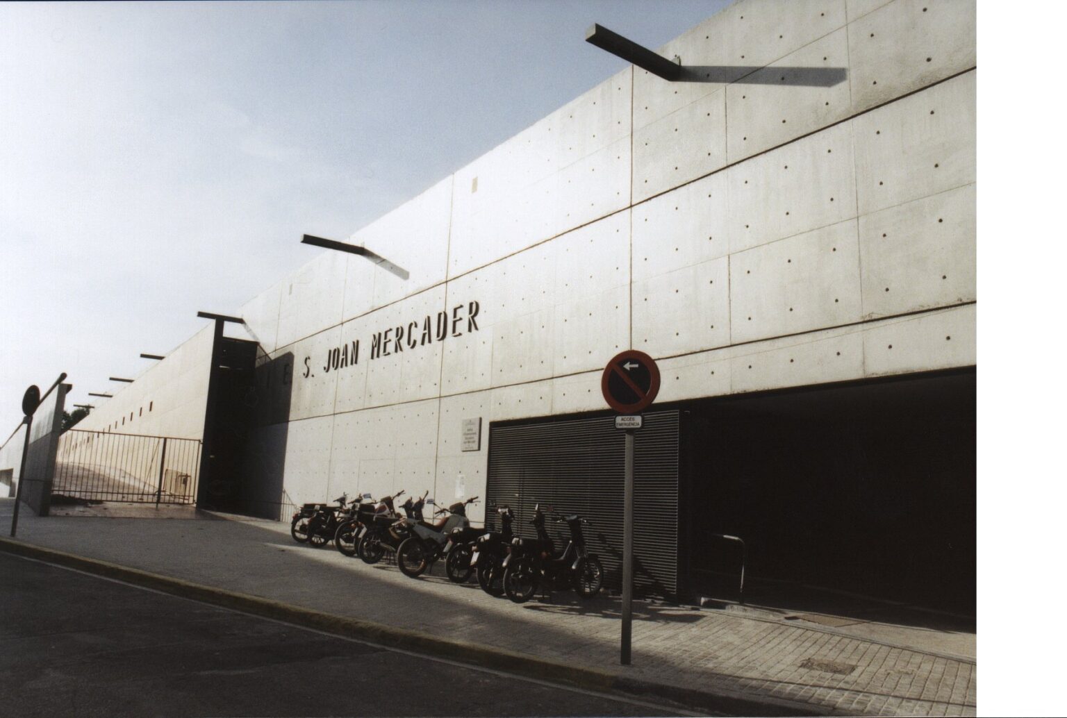 L’AMPA de l’Institut Joan Mercader d’Igualada prepara el seu primer torneig de bàsquet i futbol 3×3