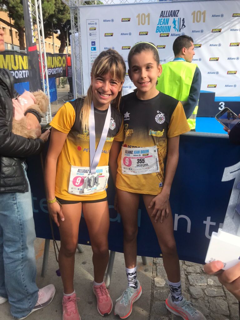 Martina Acosta (CAI Petromiralles), 2ª femenina del 2013 a la Jean Bouin