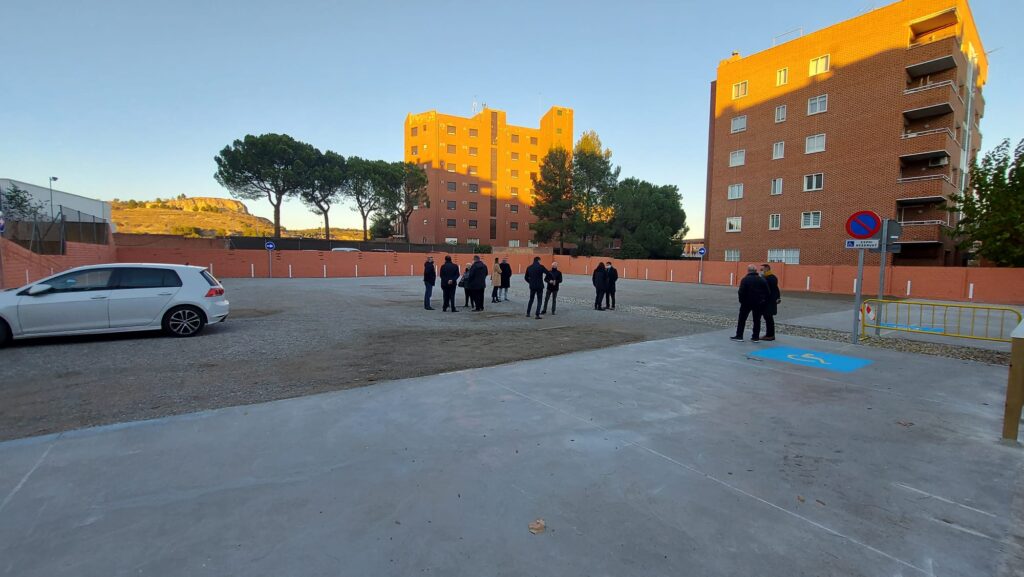 Igualada estrena zona blanca d’aparcament al carrer Sant Martí de Tous