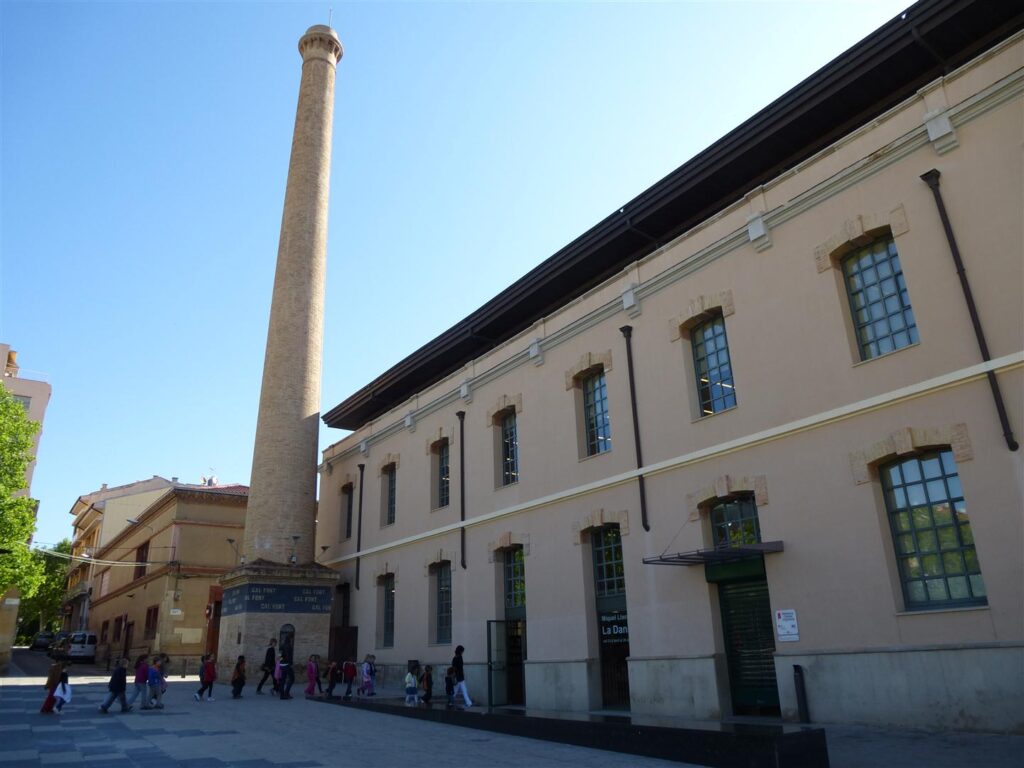 La Biblioteca d’Igualada engega el seu vuitè concurs de microrelats de por
