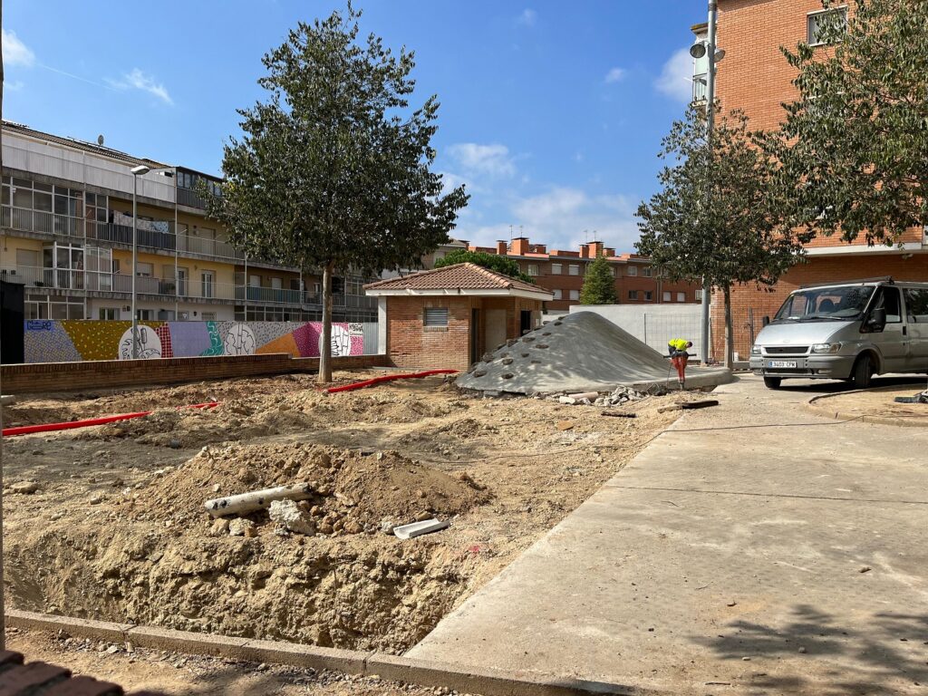 L’Ajuntament d’Igualada renova la zona del Parc de la Muntanyeta del barri de les Flors