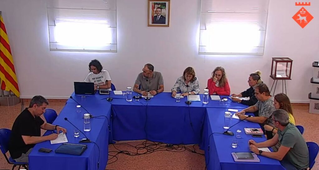 El Ple de Calaf aprova iniciar una modificació del límit amb el terme municipal de Pujalt