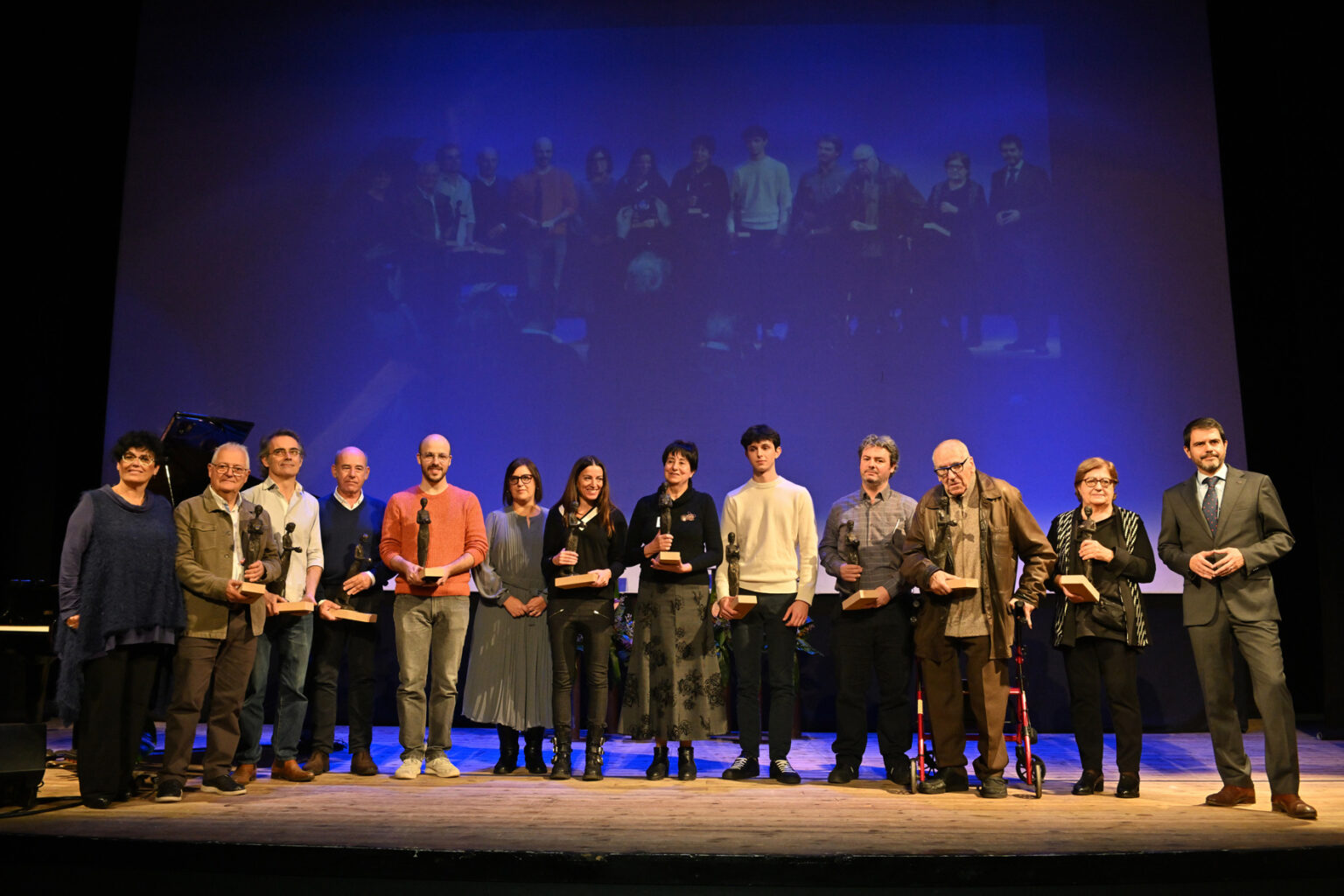 Lliurats els Premis Ciutat d’Igualada, amb premi d’honor per a Feliu Formosa i Antònia Enrich