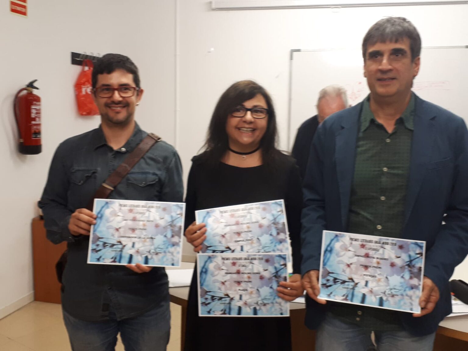 Membres dels igualadins “Scriptorium” fan ple a diversos concursos literaris