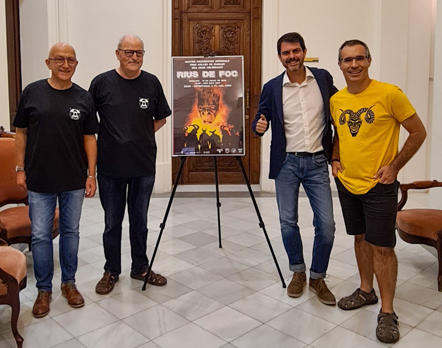Les colles de diables d’Igualada preparen l’espectacle ‘Rius de foc’