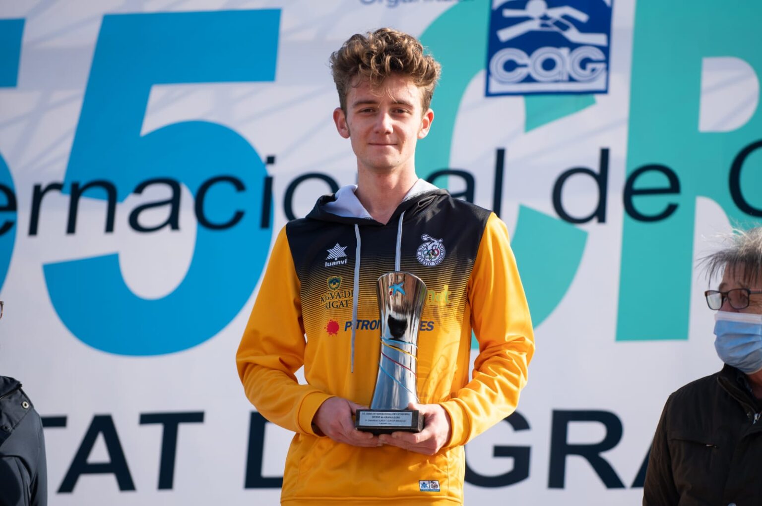 Roger Suria (CAI Petromiralles), guanyador Sub-20 al Cros Internacional de Granollers