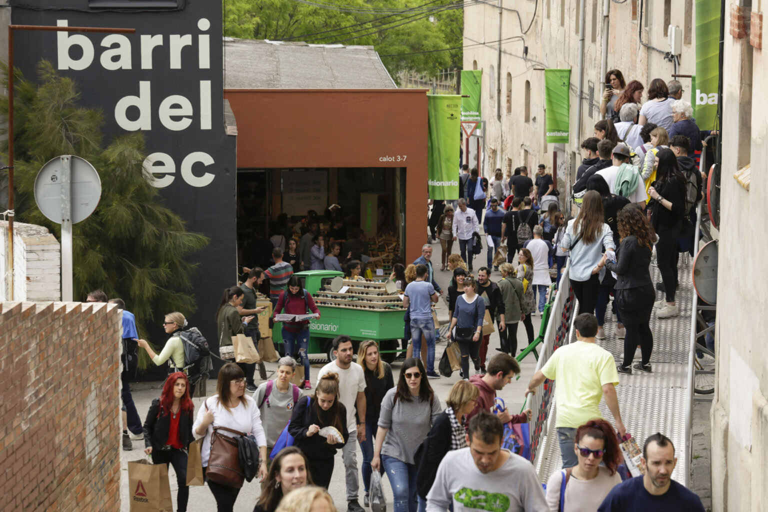 El Rec.0 arrenca amb milers de visitants la seva edició amb més ‘pop-up stores’