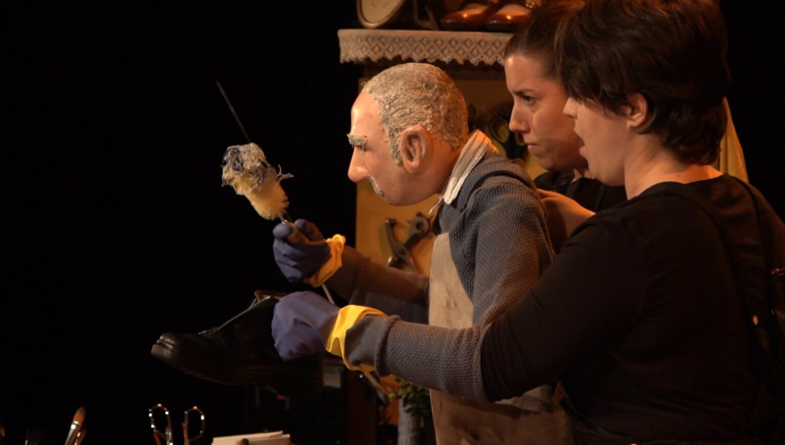 Sota Sola de Ka Teatre i Le Voyage de JAM, al Cicle KM.0 de teatre familiar de l’Aurora