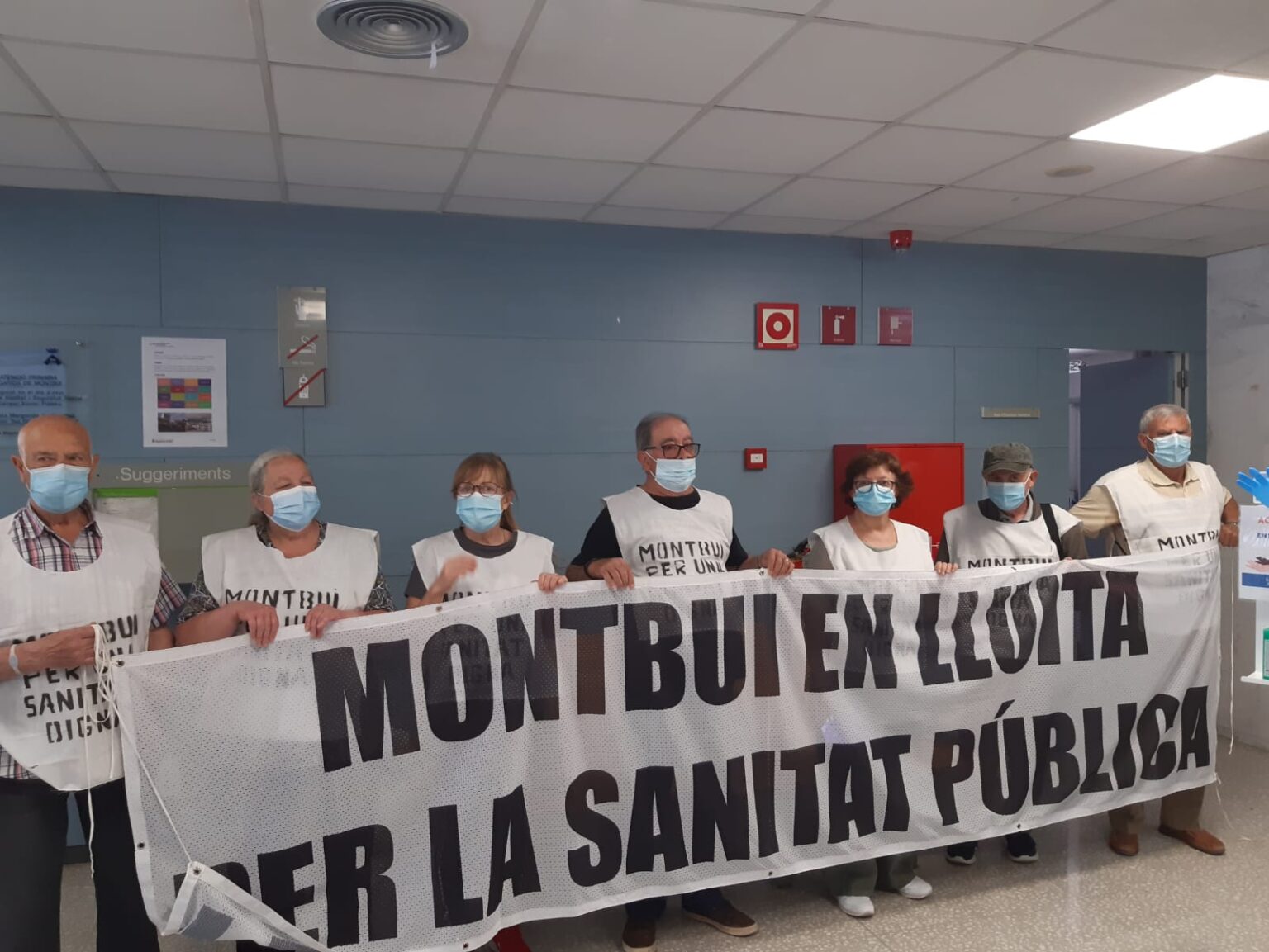 Tancada al CAP de Montbui per reclamar la recuperació de serveis