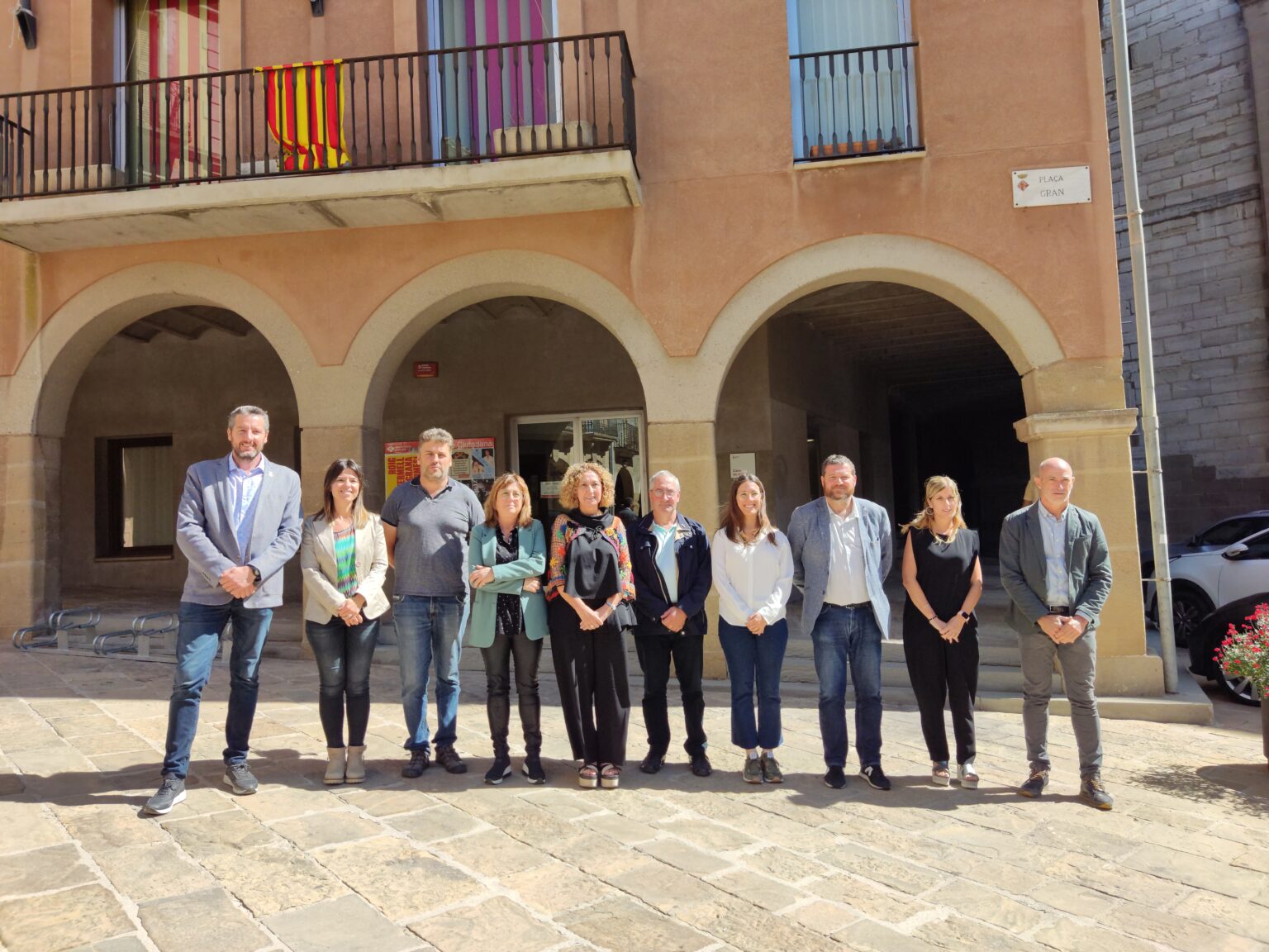 Els alcaldes de l’Alta Segarra exposen les seves reclamacions sobre mobilitat a la consellera de Territori
