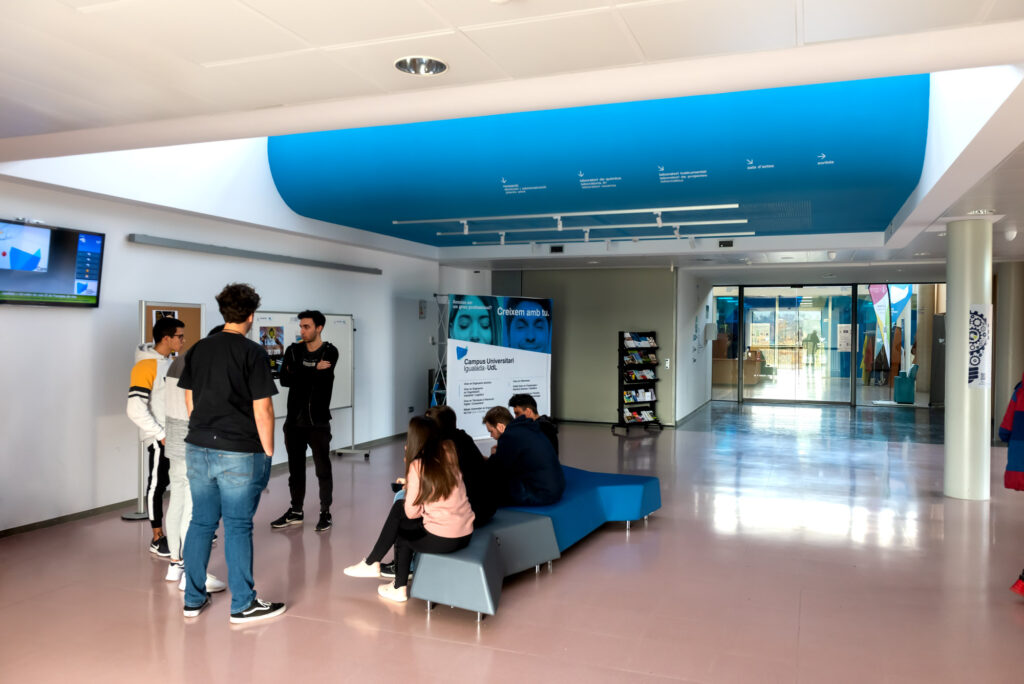 El Campus Igualada-UdL oferirà un doble grau en Enginyeria en Organització Industrial i Logística i ADE
