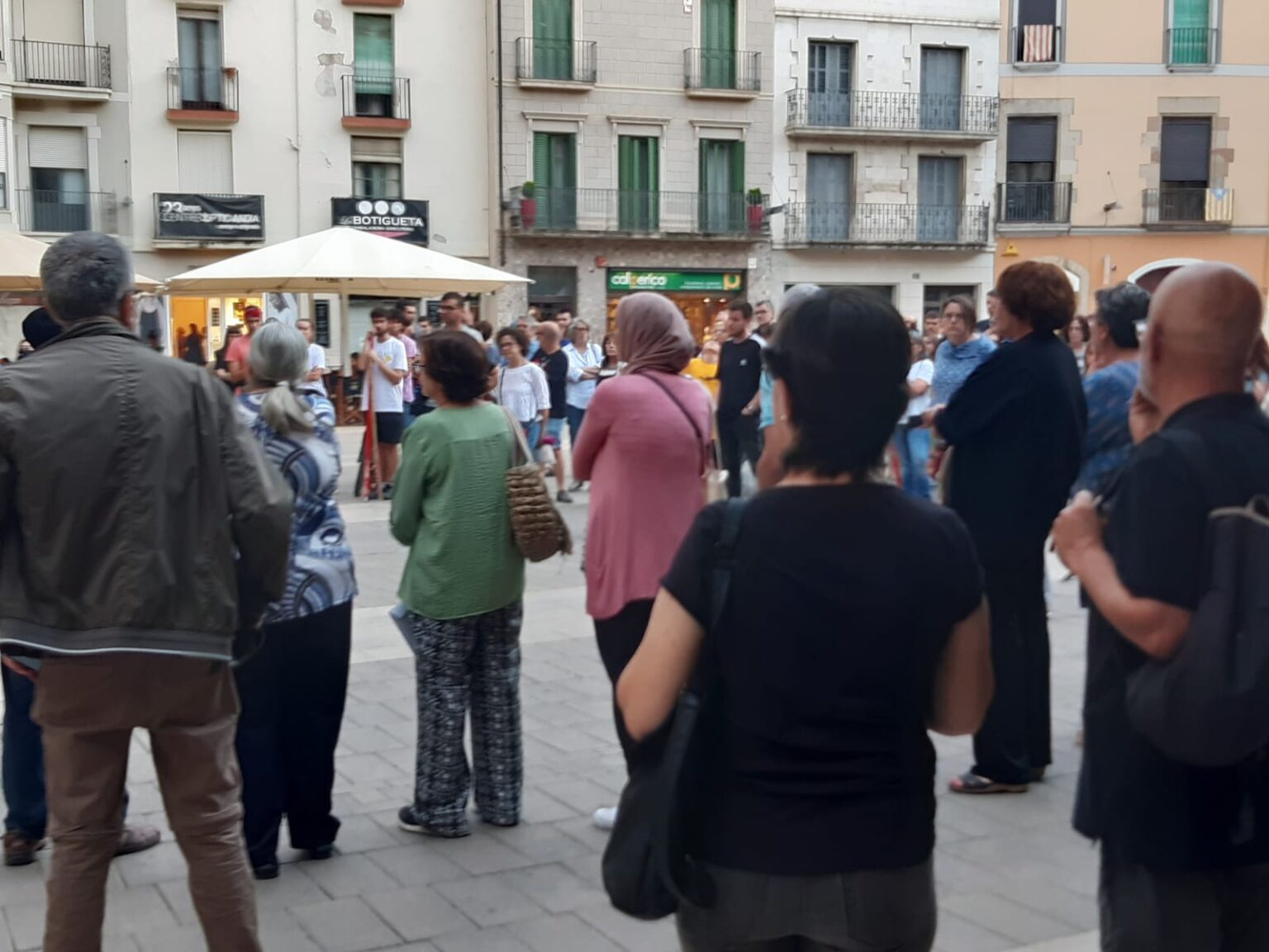 Concentració a Igualada contra la massacre a Melilla
