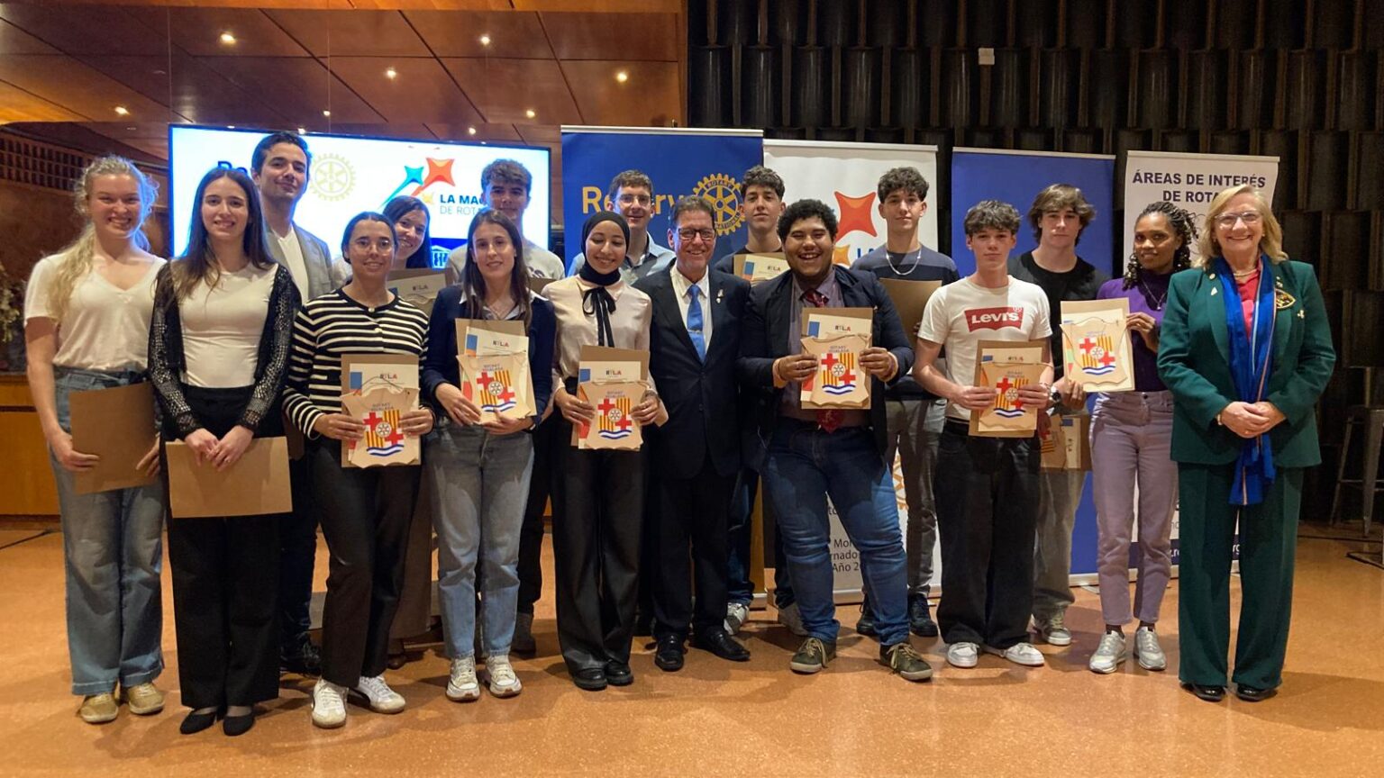 Rotary Club Igualada i l’Associació d’Igualada per a la UNESCO completen “La Ruta de la Pau”