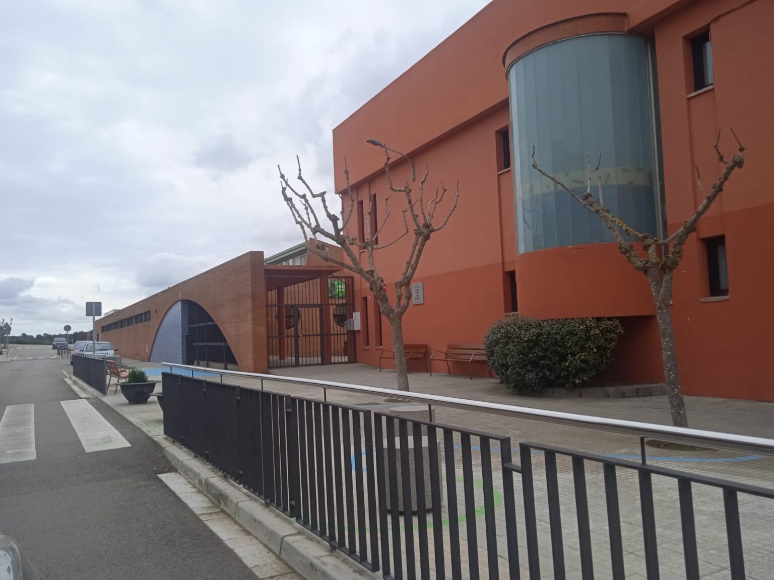 L’Ajuntament de Vallbona d’Anoia reclama a la Generalitat solucions urgents per ampliar l’escola bressol i l’escola