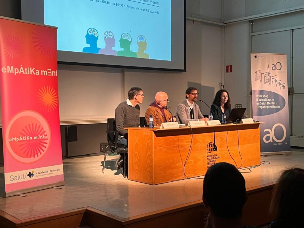 Trobada a Igualada per reflexionar sobre el paper de la família en els trastorns de salut mental