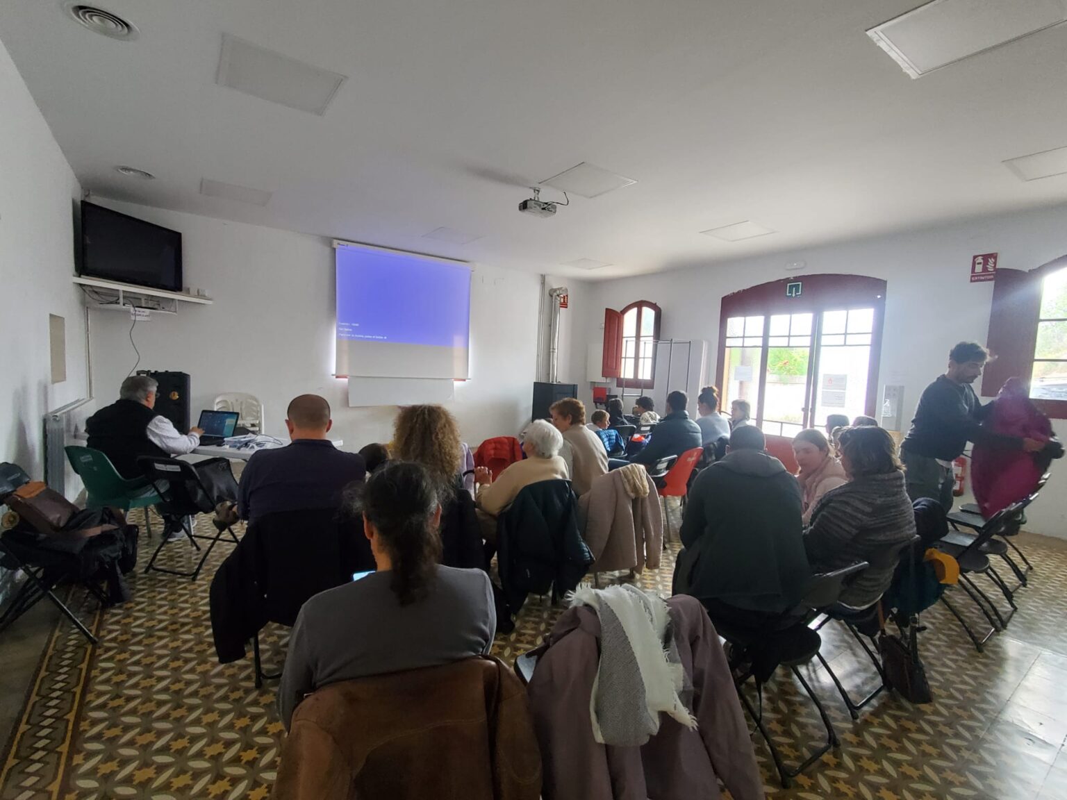 L’Ajuntament d’Argençola fa un reconeixement a l’Associació de Veïns de Porquerisses