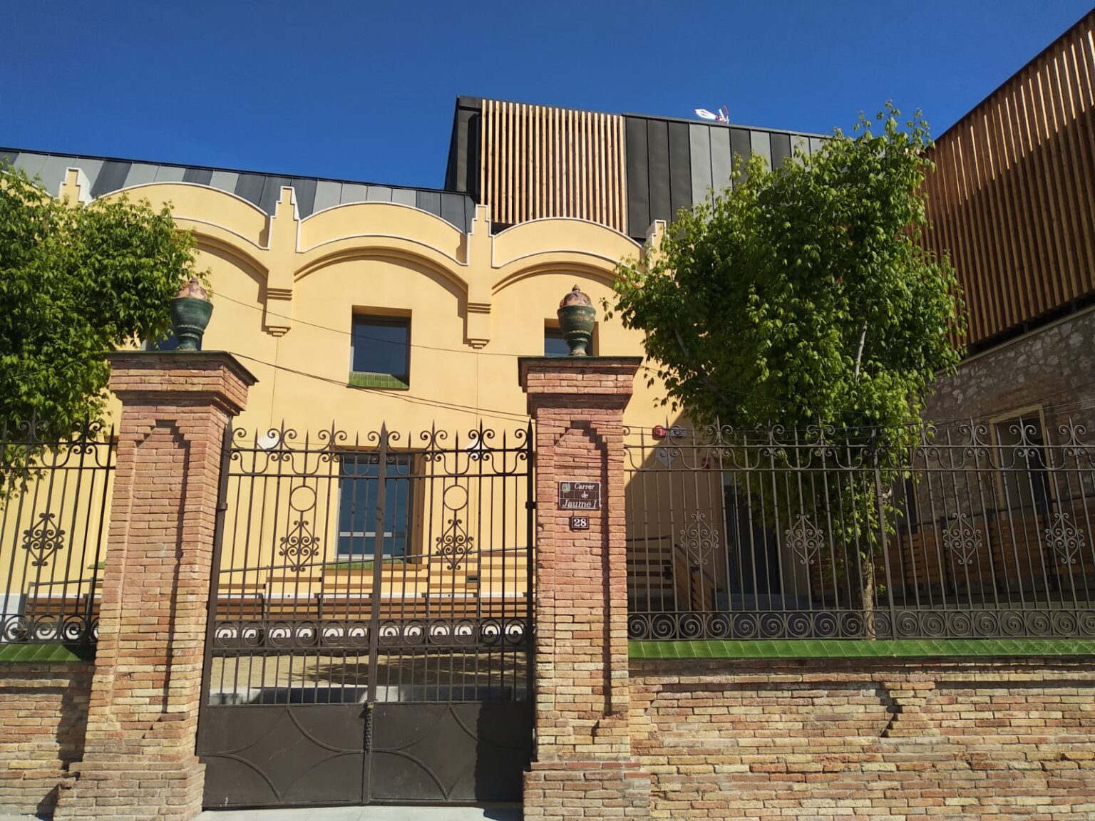 Òdena definirà amb els veïns els serveis del futur Espai de la Gent Gran al Centre Fraternal