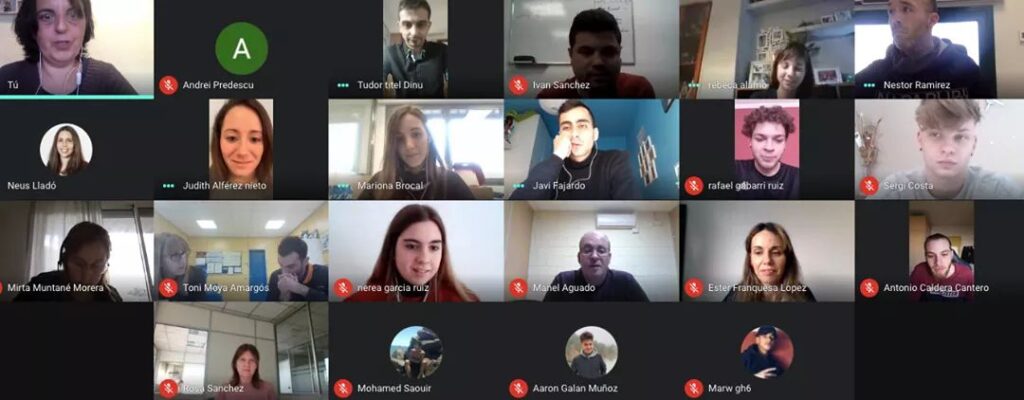 Alumnes del projecte Conca Industrial 4.0 participen en un ‘speed dating’ amb empreses