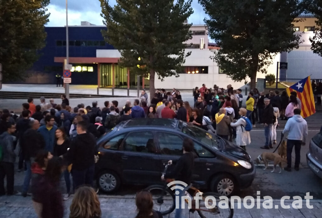 Manifestació a Igualada contra les darreres actuacions dels Mossos d’esquadra