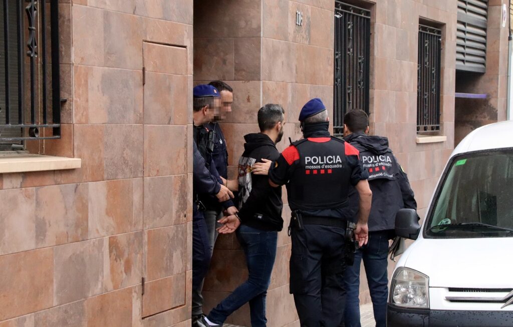 Operació a l’Anoia contra un grup especialitzat en robatoris violents a camions que transportaven droga