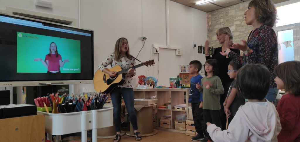 L’escola de Sant Martí Sesgueioles acull un innovador mètode per l’ensenyament de l’anglès