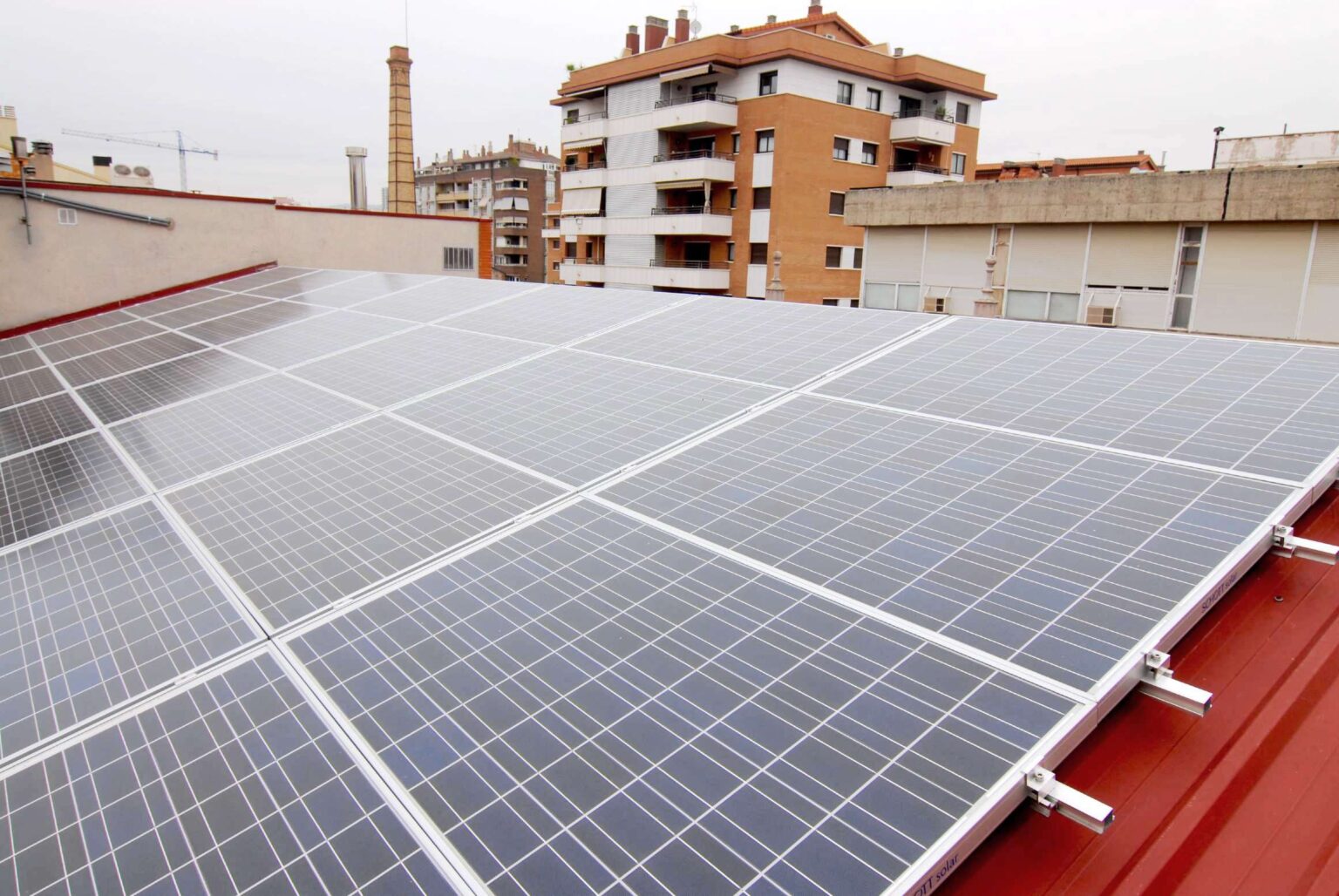 L’Ajuntament d’Igualada instal·larà plaques fotovoltaiques a l’Escola Emili Vallès